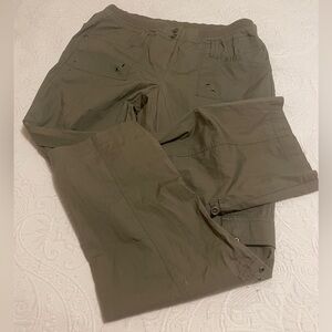 Chico's size 2 -(12 in normal size) lightweight sports pants